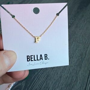 Gold Initial Charm Necklace "F"